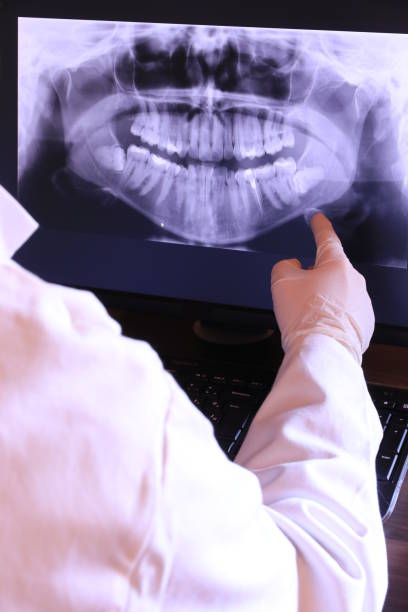 Best Emergency Denture Repair in Lakes Of The Four Seasons, IN